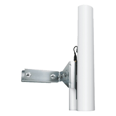 Antena sectorial para radio estaciones base airMAX de 90 grados de cobertura horizontal, 5 GHz (4.90-5.85 GHz) de 17 dBi, vista 1