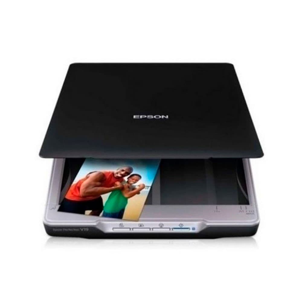 Escáner fotográfico Epson V19 Epson cama plana/ Tipo: Digitalizador de cama plana para imágenes en color/Resolución Óptica:4800 dpi/ Máxima resolución de dispositivo: 4800 x 4800 dpi/Fuente de luz: LEDs de 3 colores RGB, vista 1